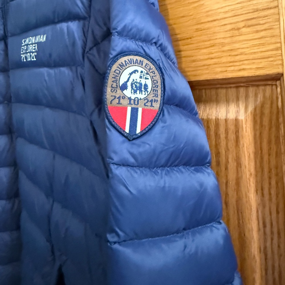 Lightweight jacket - Picture 6 of 6